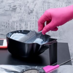 Aplicación de cosméticos para los cambios de color del cabello